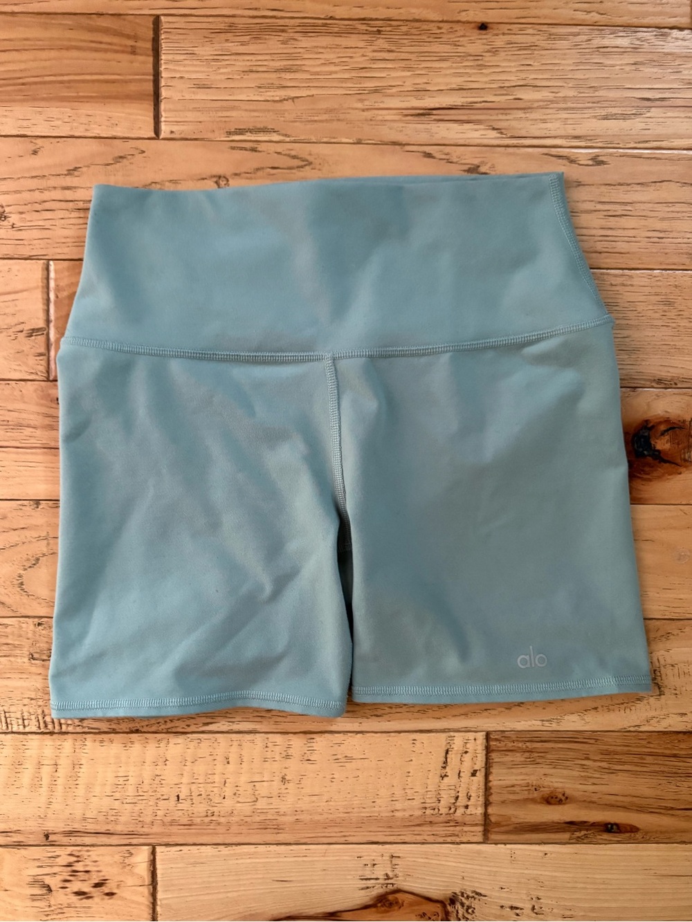 Alo Yoga Shorts, M.